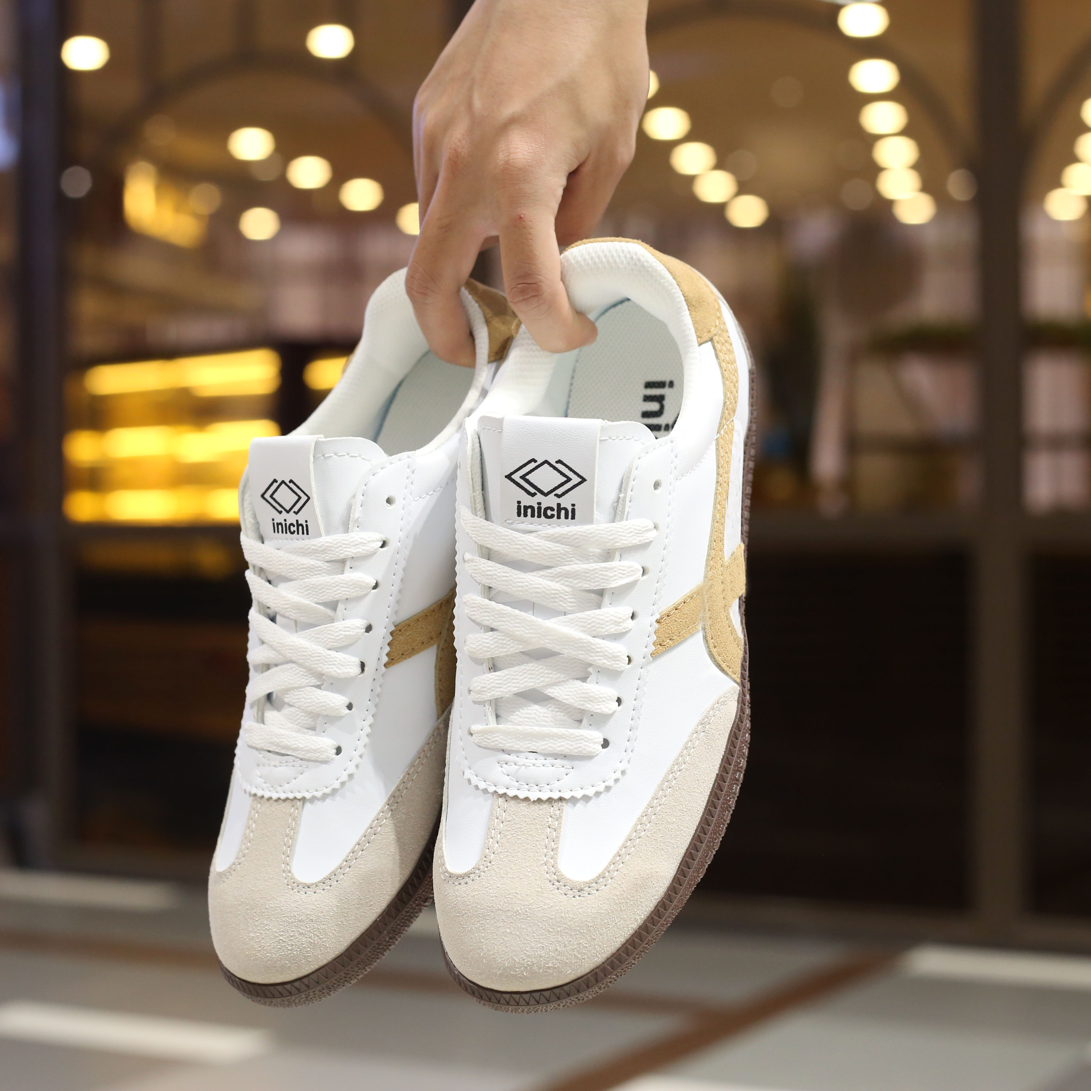 Giày thể thao Inichi G1324-G1325 phối màu sọc thời trang